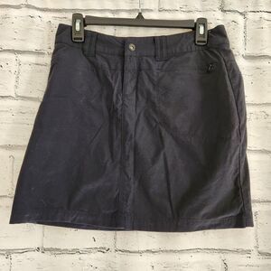 REI Solid Black Womens Size 2 Lined Nylon Skirt Skort Athleisure Outdoor